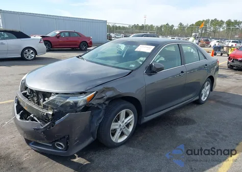 2012 Toyota Camry Se z USA, uszkodzony, nr VIN 4T1BF1FK6CU178218